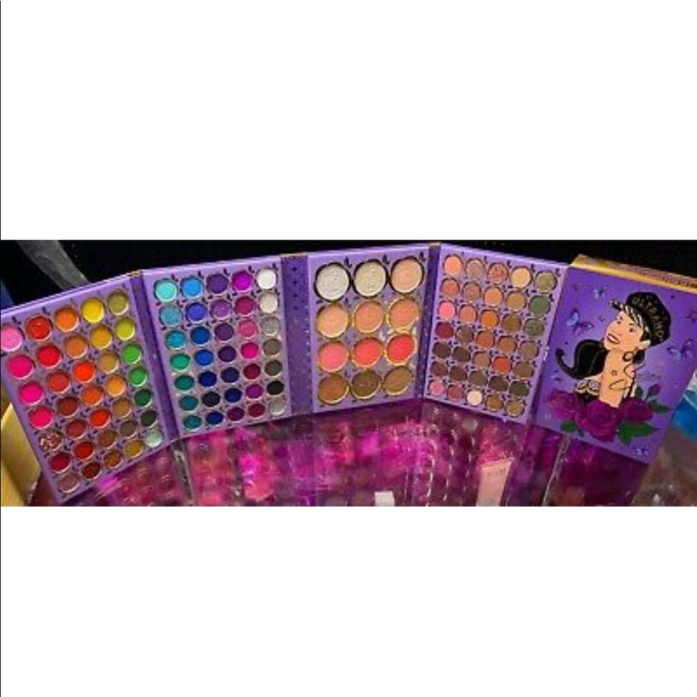 Selena Quintanilla x Ultramo Palette